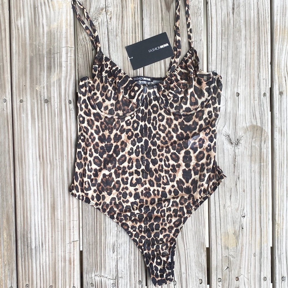FASHION NOVA Sheer Leopard Print Bodysuit
